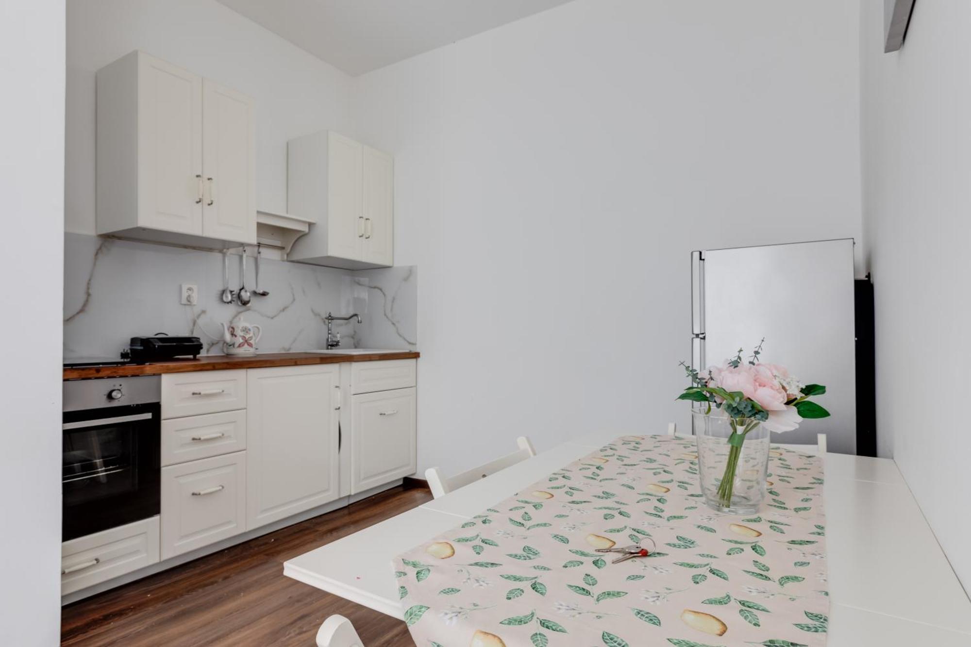 Lovely Apartments Heart Of Прага Екстериор снимка